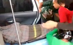 Beredar Video Jenazah Dinaikkan ke Taksi Online, Begini Penjelasan RSUD Syekh Yusuf