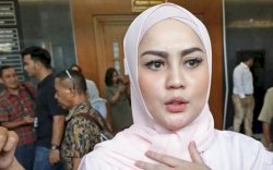 Dituding Poliandri, Begini Jawaban Menohok Jennifer Dunn