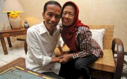 Sosok Sudjiatmi, Ibunda Presiden Jokowi