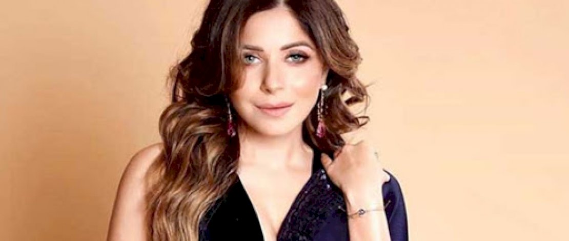 Kanika Kapoor. IST
