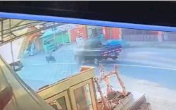 Pengendara Motor Tewas Ditabrak Mobil Pick Up di Jeneponto