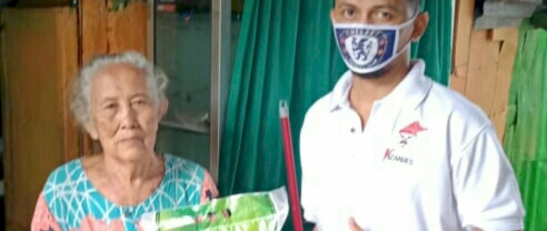 Pengurus Kombes Makassar mulai menyalurkan bantuan beras dari donatur. 