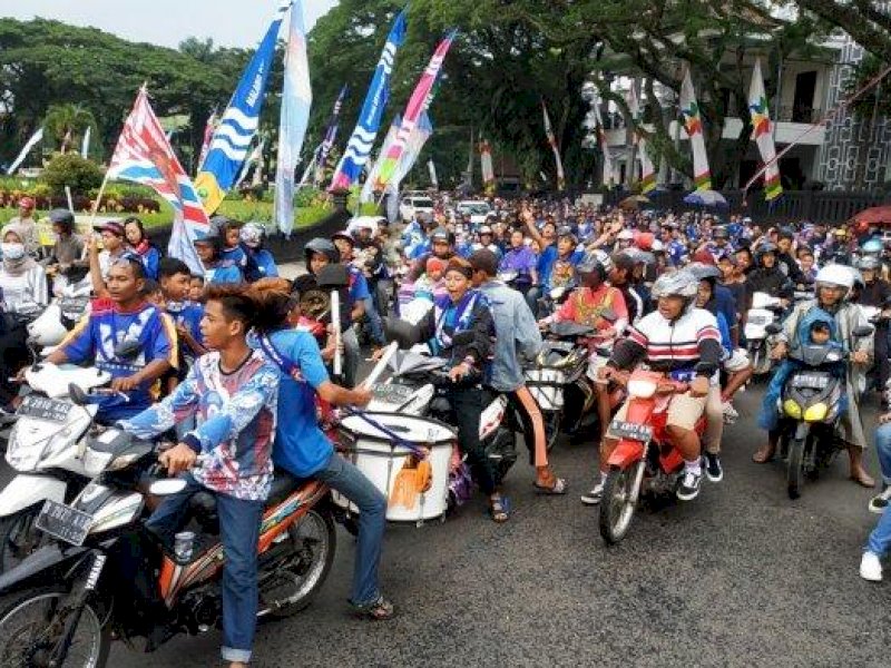 Hari Pertama Pendaftaran Paslon, Waspada Klaster Jumbo & Jutaan Kasus Covid