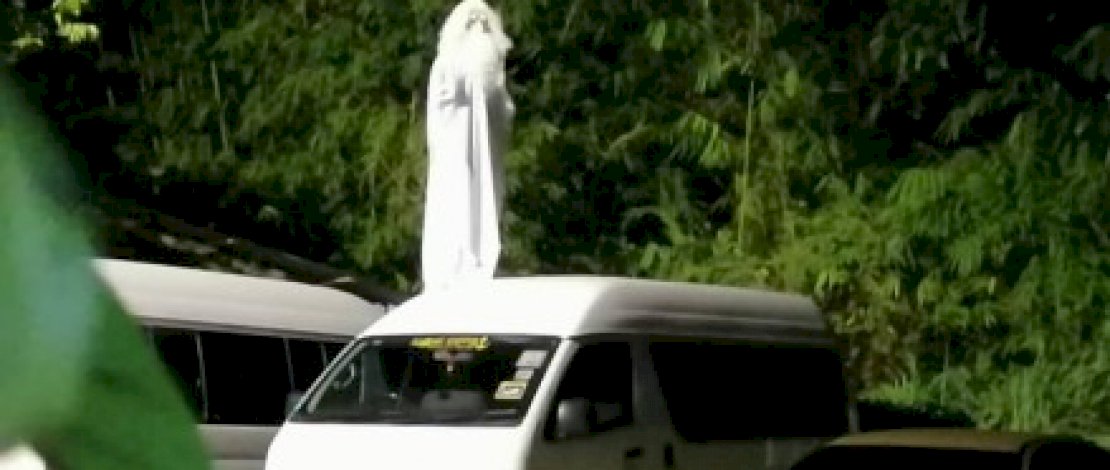 Kostum hantu Muhammad Urabil Alias.