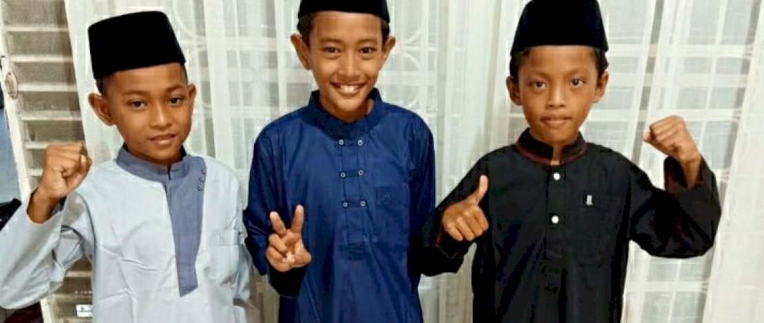 Jelang Lebaran, Adik Binaan KPAJ Makassar Dihadiahi Baju Baru