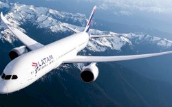 Maskapai Terbesar Amerika Latin Bangkrut