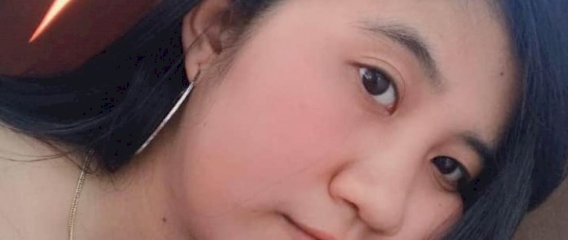 Almarhumah Linda semasa hidup. Foto lain, saat konferensi pers, Rio, pelaku pembunuhan Linda dihadirkan. 