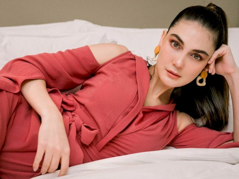 Undangan Pernikahan Luna Maya Bocor, Akad Digelar 7 Mei 2025 