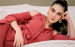 Undangan Pernikahan Luna Maya Bocor, Akad Digelar 7 Mei 2025 