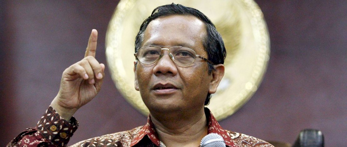 Mahfud MD Sebut Presiden Jokowi Sudah Kantongi Nama Pengganti Mendiang Tjahjo Mahfud MD Sebut Presiden Jokowi Sudah Kantongi Nama Pengganti Mendiang Tjahjo