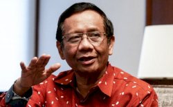 Respon Pernyataan Anwar Usman, Mahfud MD: Siapa yang Memfitnah? 