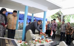 HUT ke-73 BPK RI, Iqbal Suhaeb Ziarah Makam M Jusuf