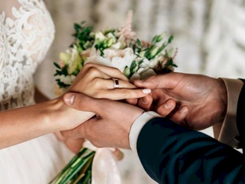 Sudah 6 Tahun Menikah, Pria Ini Baru Tahu Istrinya Ternyata Mantan Ibu Tirinya