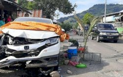 Perbaiki Motor di Bahu Jalan, Mahasiswa UNM Tewas Diseruduk Pengemudi Ngantuk