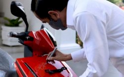 Parah! Pemenang Lelang Motor Milik Jokowi Ternyata Penipu
