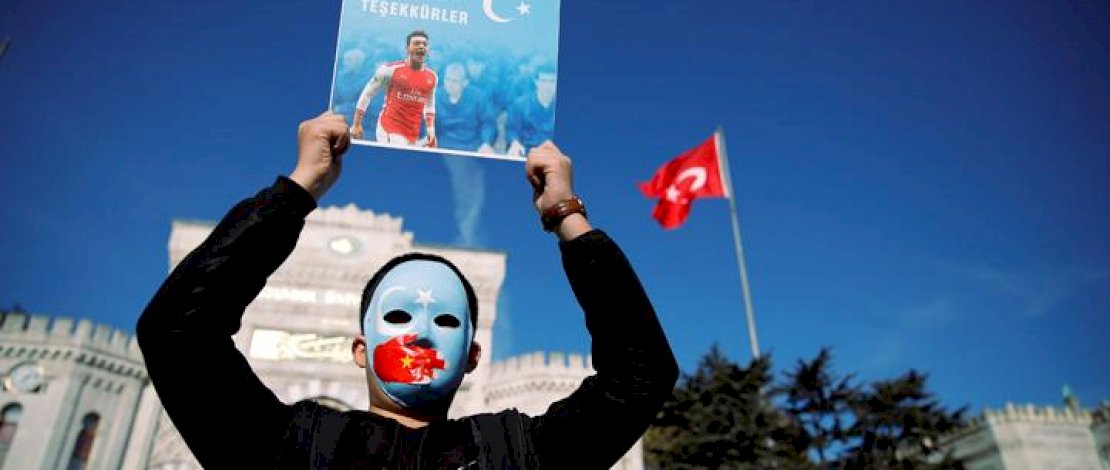 Senat AS Setujui RUU untuk Sanksi China Atas Uighur Senat AS Setujui RUU untuk Sanksi China Atas Uighur