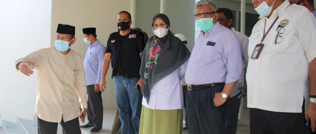 Prof Muh Nuh saat meninjau pembangunan kampus baru UIM, Senin (16/11/2020).