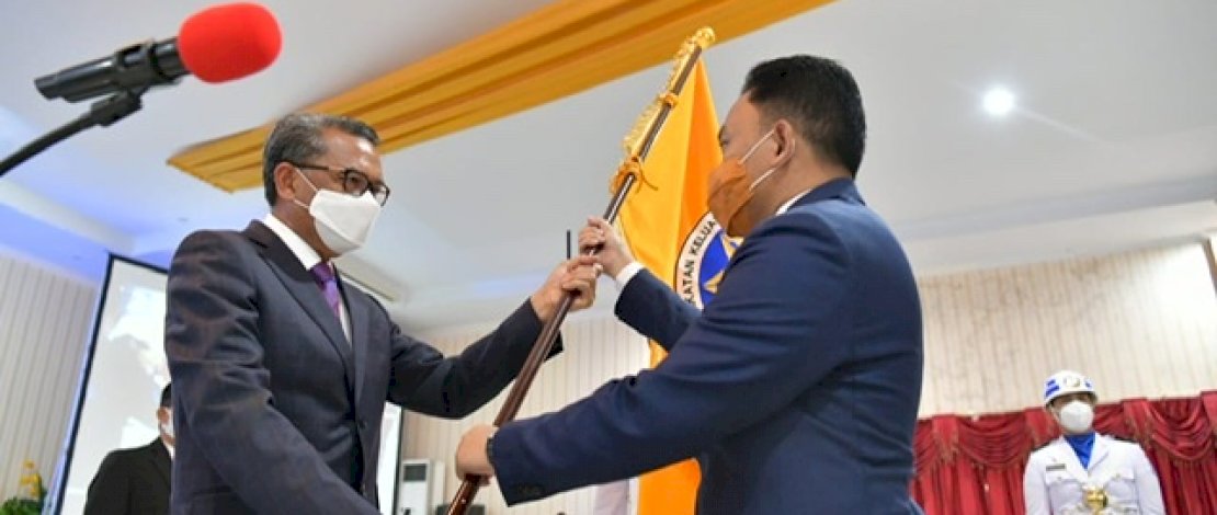 Nurdin Abdullah Kukuhkan Dewan Pengurus IKAPTK Sulsel