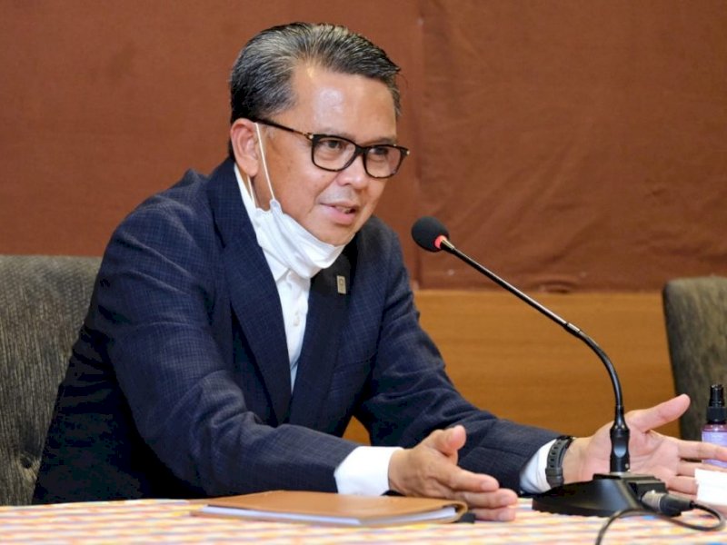 PSBB  Diperpanjang, NA Minta Satpol PP Santun, Sejumlah Toko Dibuka