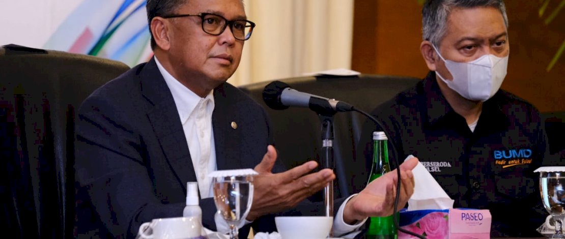 Nurdin Abdullah dalam RUPS Perseroda.
