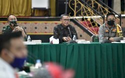 Gubernur Sulsel Tegaskan Mal Masih Ditutup 