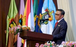 Gubernur Sulsel Ajak Unhas Kembalikan Kejayaan Udang Sitto