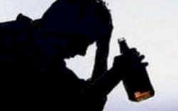 Sambil Bawa Senjata Api, Oknum Polairud Mengamuk di Kafe Bira