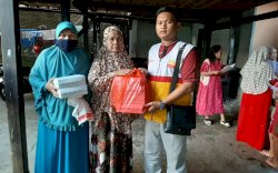 Gandeng ZIS Indosat Ooreedo, Forum OSIS Sulsel Berikan Bantuan ke Warga