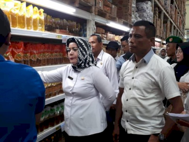Polda Sultra Pantau Harga Sembako di Pasar Kendari