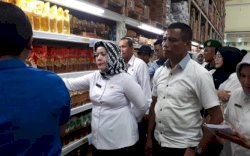 Polda Sultra Pantau Harga Sembako di Pasar Kendari
