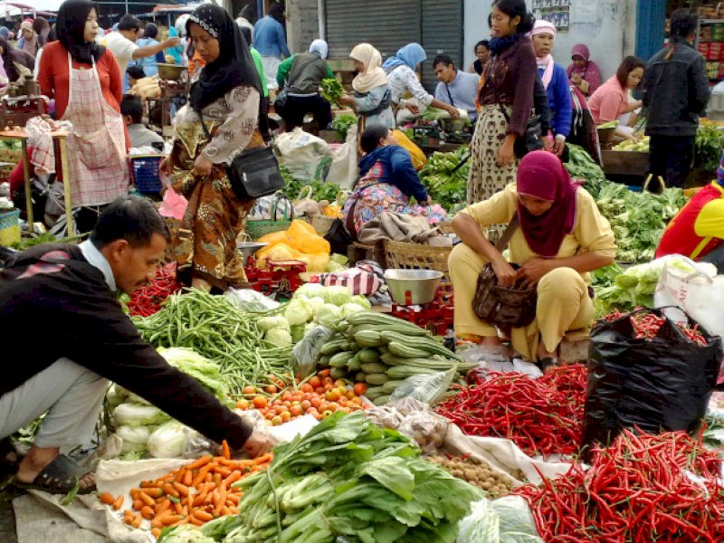 Jelang Tahun Baru, Harga Telur Ayam di Makassar Melejit