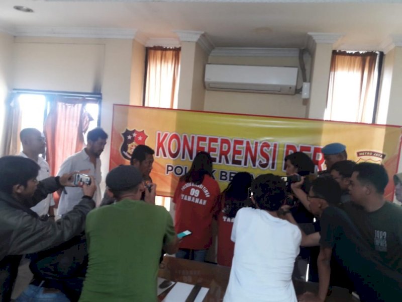 "Kenapa Kau Jalan Sama Pacarku?" Pengamen Wanita Ini Hantamkan Batu ke Kepala Korban