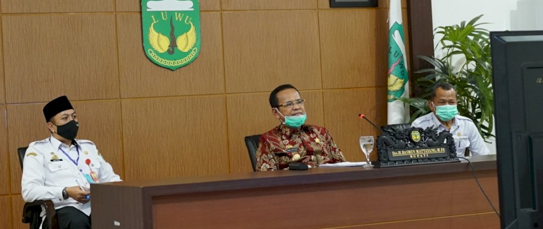 Bupati Luwu, Basmin Mattayang, saat menjadi pembicara di acara ANPK KPK.