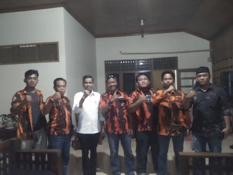 Pemuda Pancasila Silaturahmi dengan Kandidat Calon Bupati M Thahar Rum