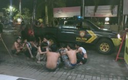 Belasan Remaja di Makassar Diamankan Saat Asyik Pesta Miras