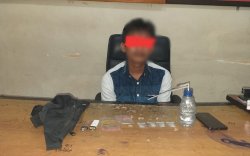 Asyik Nyabu di Rumah, Pria ini Digerebek Polisi