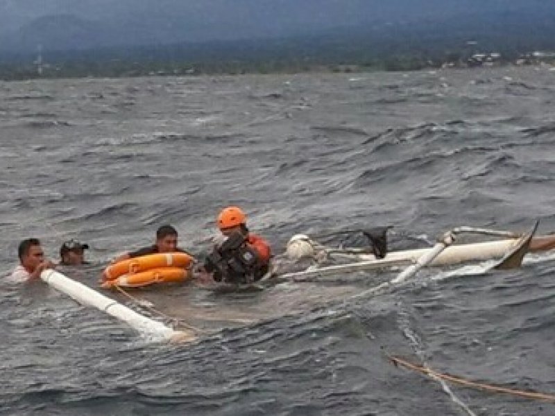 4 Jam Terapung di Laut, Dua Nelayan Bantaeng Berhasil Selamat