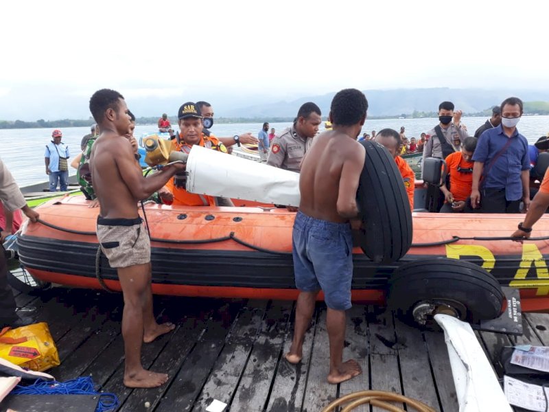Begini Kronologi Pesawat Jatuh di Sentani hingga Pilot Meninggal