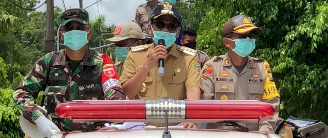 Keliling Kota, Bupati Barru Ingatkan Warga Jaga Kebersihan