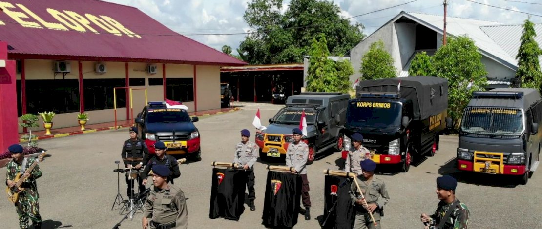 Anggota Brimob di Bone Beri Imbauan "Cegah Covid 19" Lewat Lagu