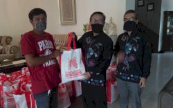 Bagi Ratusan Sembako, ICMI: Dukung Pemerintah Imbau Tetap di Rumah