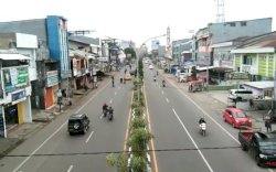 Suasana Kota Makassar Pada Hari Pertama Pemberlakuan PSBB