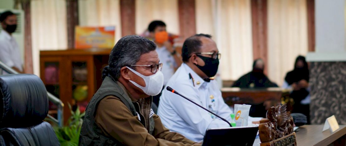 Taufan Pawe Ikut Vicon HLM bersama Gubernur Sulsel dan BI