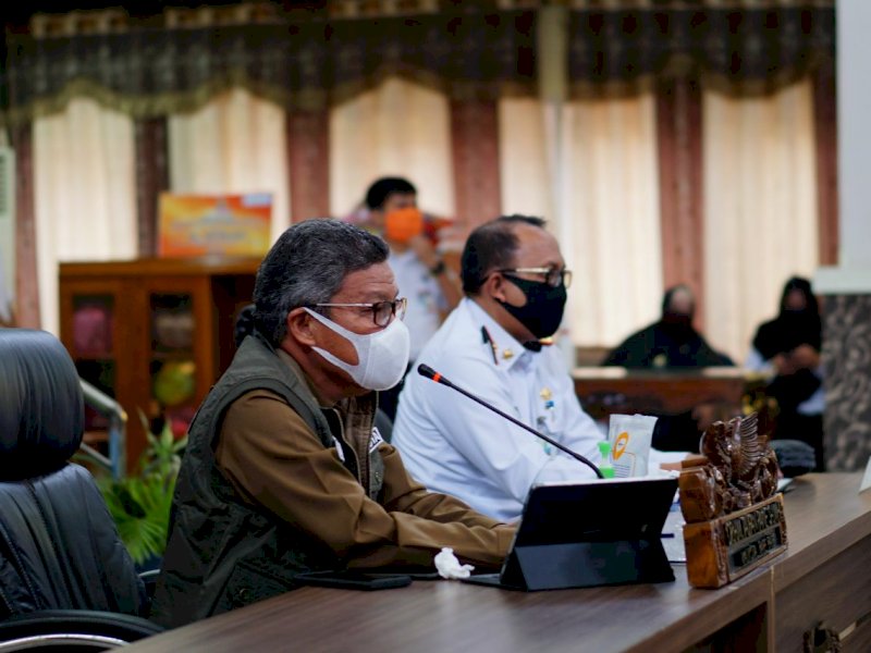 Taufan Pawe Ikut Vicon HLM bersama Gubernur Sulsel dan BI