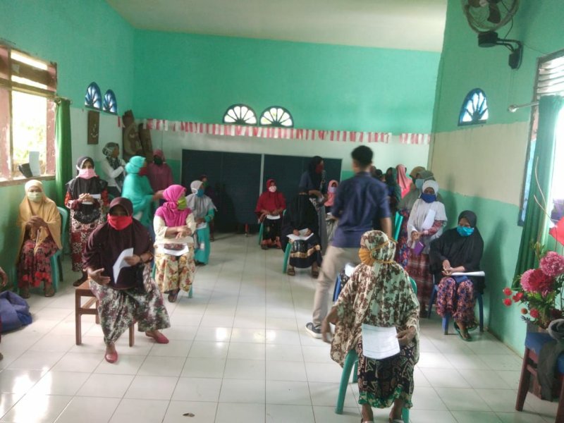 Pemkab Takalar Salurkan 9.196 KKS untuk Warga yang Terdampak Covid-19