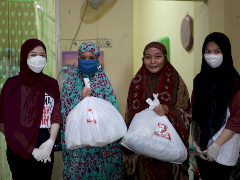 Hari Kebangkitan Nasional, TMP Sulsel Bagikan Bantuan ke Masyarakat