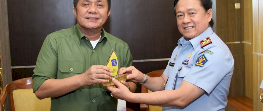 Pemprov Sumsel Terima Bantuan Covid-19 dari Kemenkumham 