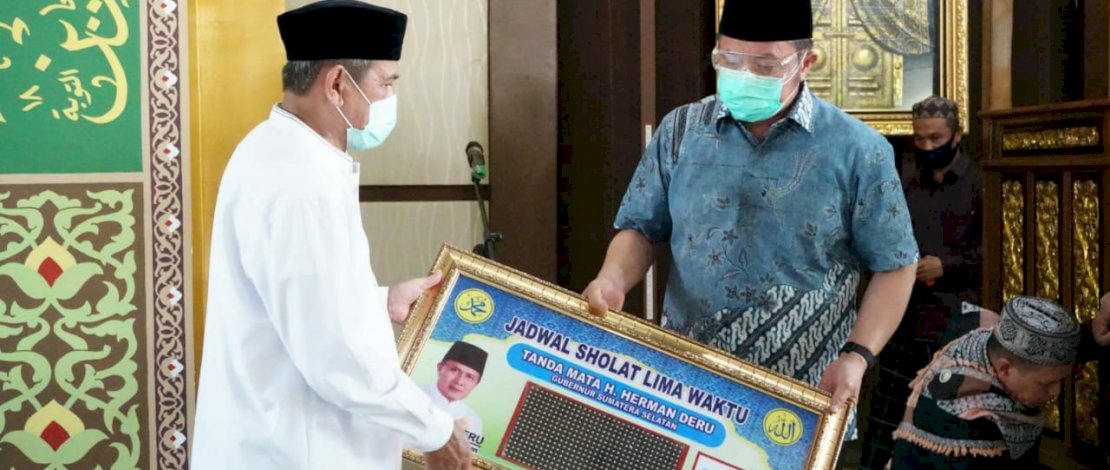 Gubernur Sumsel Salat Jumat di Masjid Raya Taqwa Palembang