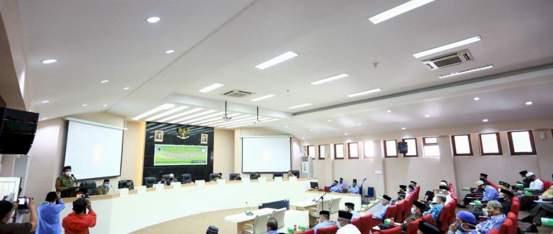 Prof Rudy Ajak MUI Doakan Makassar Terbebas dari Virus Corona