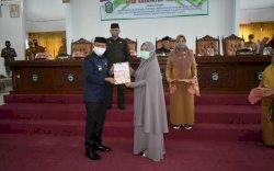 Di Tengah Pandemi, Bupati Takakar Manfaatkan Aset untuk Tingkatkan PAD